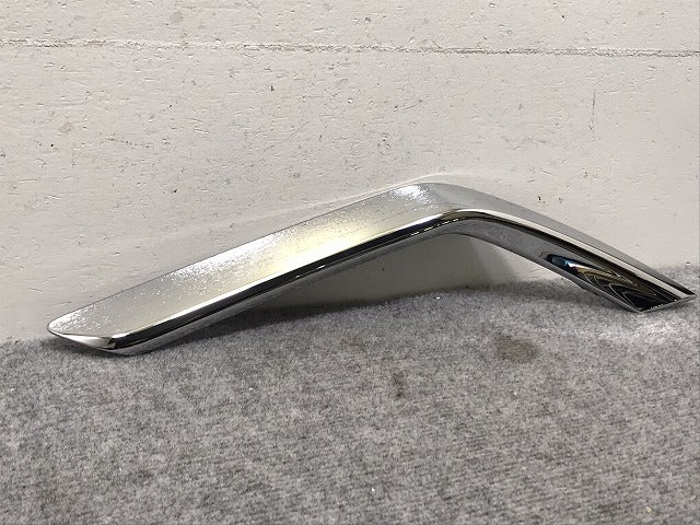 新車取り外し!アルファード/Z 40系/AGH40W/AGH45W 純正 右 フロント フォグランプメッキガーニッシュ 52712-V2040 トヨタ(131290)