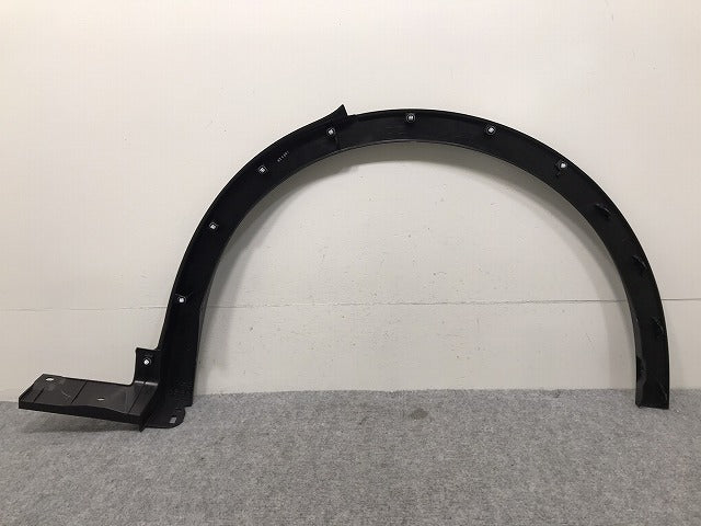 新車取り外し!クラウン/クロスオーバー TZSH35/AZSH35 純正 右リア フェンダーアーチモール/オーバーフェンダー 75605-30210 素地 トヨタ(131294)