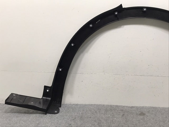 新車取り外し!クラウン/クロスオーバー TZSH35/AZSH35 純正 右リア フェンダーアーチモール/オーバーフェンダー 75605-30210 素地 トヨタ(131294)