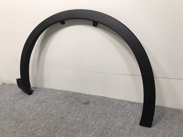 新車取り外し!クラウン/クロスオーバー TZSH35/AZSH35 純正 右フロント フェンダーアーチモール/オーバーフェンダー 75601-30130 素地 トヨタ(131296)