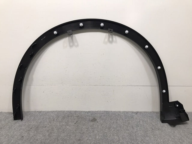 新車取り外し!クラウン/クロスオーバー TZSH35/AZSH35 純正 右フロント フェンダーアーチモール/オーバーフェンダー 75601-30130 素地 トヨタ(131296)