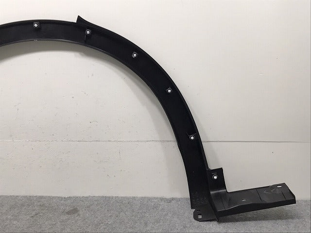 新車取り外し!クラウン/クロスオーバー TZSH35/AZSH35 純正 左リア フェンダーアーチモール/オーバーフェンダー 75606-30210 素地 トヨタ(131298)