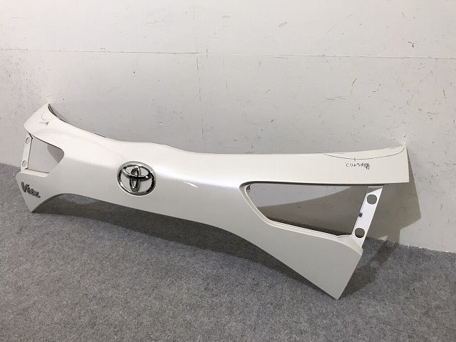 ヴィッツ 130/KSP130/NSP130/NSP135/NCP131 純正 後期 リア ガーニッシュ 76801-52530 76811-52460 ホワイトパール 070 トヨタ(131338)