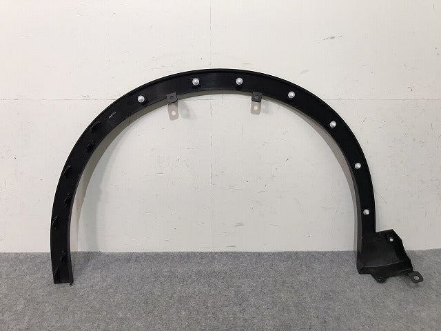 新車取り外し!クラウン/クロスオーバー TZSH35/AZSH35 純正 右フロント フェンダーアーチモール/オーバーフェンダー 75601-30130 素地 トヨタ(131416)