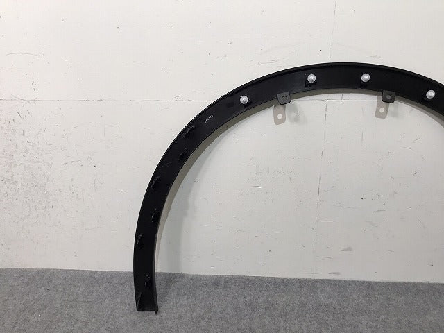 新車取り外し!クラウン/クロスオーバー TZSH35/AZSH35 純正 右フロント フェンダーアーチモール/オーバーフェンダー 75601-30130 素地 トヨタ(131416)