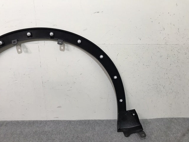 新車取り外し!クラウン/クロスオーバー TZSH35/AZSH35 純正 右フロント フェンダーアーチモール/オーバーフェンダー 75601-30130 素地 トヨタ(131416)