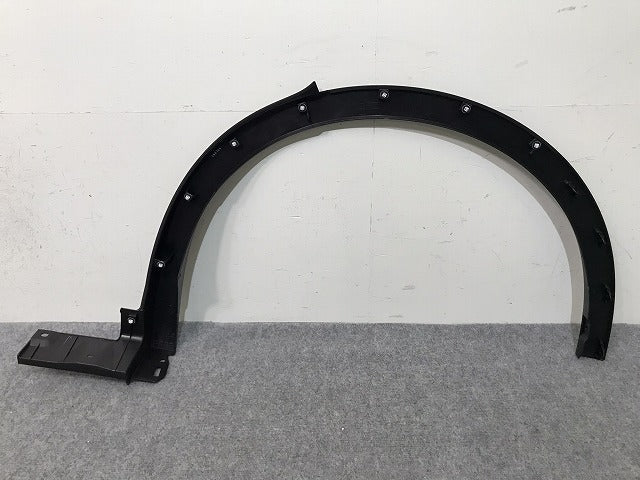 新車取り外し!クラウン/クロスオーバー TZSH35/AZSH35 純正 右リア フェンダーアーチモール/オーバーフェンダー 75605-30210 素地 トヨタ(131417)