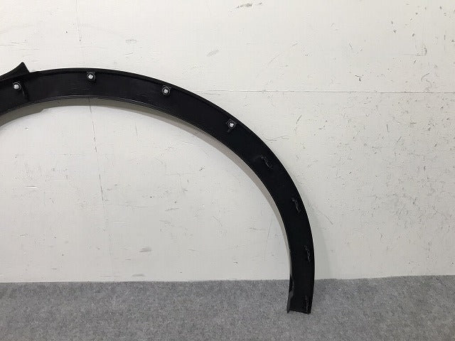 新車取り外し!クラウン/クロスオーバー TZSH35/AZSH35 純正 右リア フェンダーアーチモール/オーバーフェンダー 75605-30210 素地 トヨタ(131417)