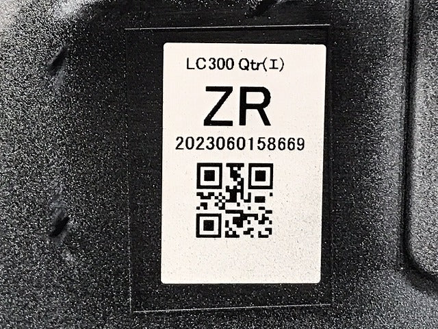 新車取り外し!ランドクルーザー/ランクル FJA300W/VJA300W 純正 右リア クォーター/オーバーフェンダー/フェンダーアーチモール 75605-60120 ホワイト 090(131420)