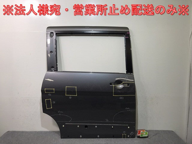 セレナ ハイウェイスター C27/GC27/GFC27/GNC27/GFNC27/HFC27 純正 右 スライド ドア ダークメタルグレーメタリック KAD 日産(131433)