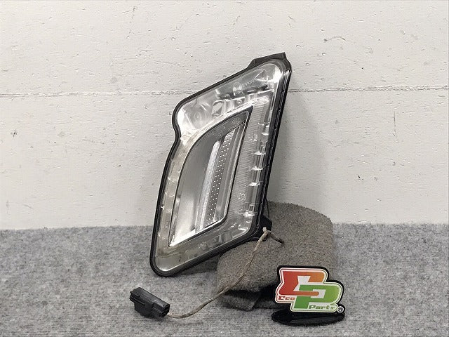 S60 V60 FB系 2011-2012 純正 左 フォグランプ フォグライト LED VALEO A055364 89091133 ボルボ(131453)