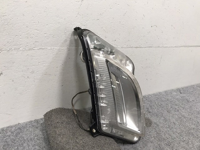 S60 V60 FB系 2011-2012 純正 右 フォグランプ フォグライト LED VALEO A055364 89091135 ボルボ(131454)