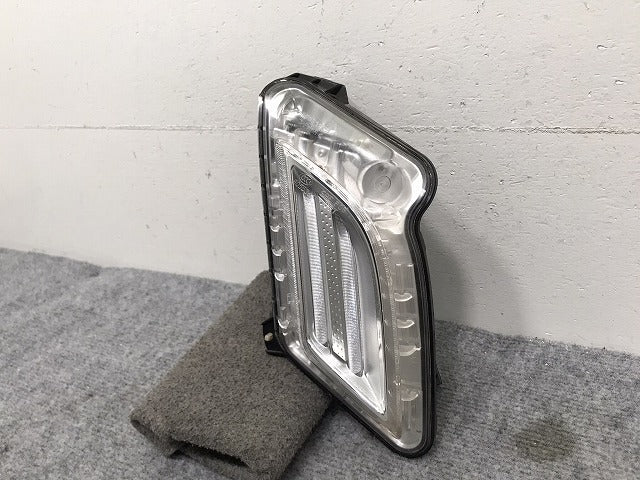 S60 V60 FB系 2011-2012 純正 右 フォグランプ フォグライト LED VALEO A055364 89091135 ボルボ(131454)