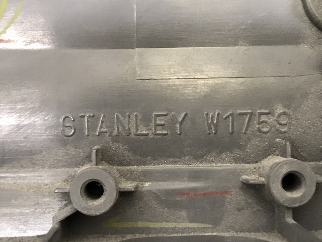 オデッセイ アブソルート RC1 RC2 純正 前期 リア ガーニッシュ フィニッシャーランプ 刻印J2 STANLEY W1759 ホンダ(131503)