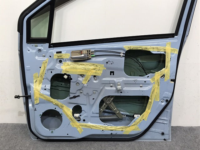 アルト キャロル HA25S HA25V HB25S HB25V 純正 右 フロント ドア ガラス バイザー付 エアブルーメタリック ZKS スズキ(131512)