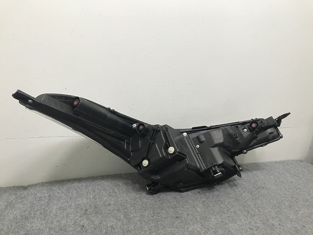 C-HR CHR ZYX10 NGX10 NGX50 純正 中期 左 ヘッドライト ランプ LED 刻印7 KOITO 10-111 トヨタ(131564)