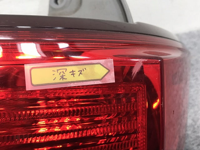 エルグランド ハイウェイスター E52/PE52/PNE52/TE52/TNE52 純正 前期 右 テールランプ/ライト/レンズ ハロゲン STANLEY P8503 日産(131569)
