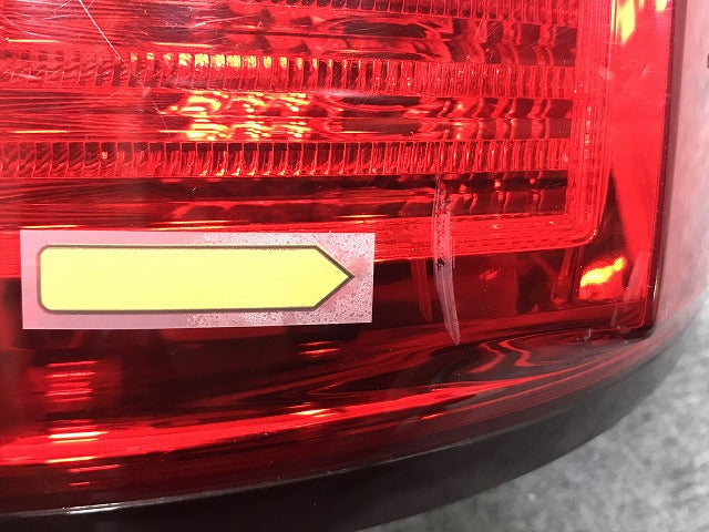 エルグランド ハイウェイスター E52/PE52/PNE52/TE52/TNE52 純正 前期 右 テールランプ/ライト/レンズ ハロゲン STANLEY P8503 日産(131569)