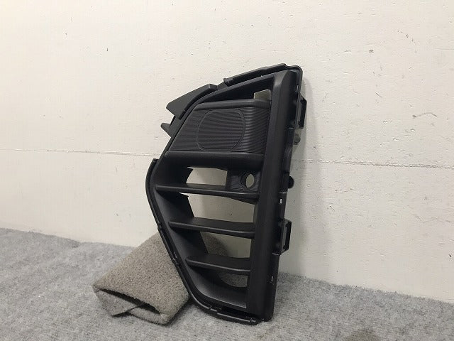 新品!キャラバン NV350 E26 純正 後期 左 フロント フォグカバー/フォグランプカバー/バンパーホールカバー 62257 5YJ0B 素地 日産(131629)