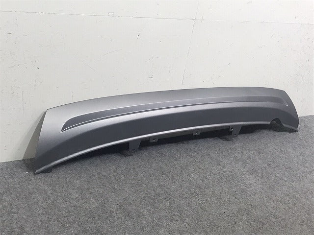新車取り外し!ヴェゼル VEZEL RV3 RV4 RV5 RV6 純正 リアガーニッシュ ロアガーニッシュ 71562-3M0-J0 シルバー メタリック ホンダ(131646)