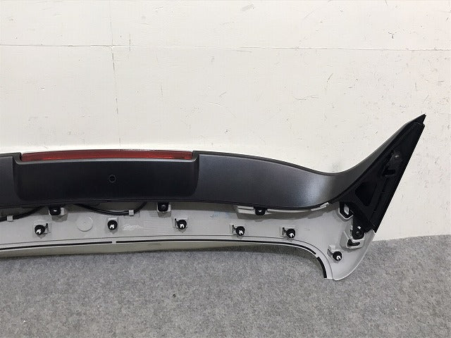 新車外し!ヴェゼル VEZEL RV3 RV4 RV5 RV6 純正 リア スポイラー ルーフスポイラー ウィング ストップランプ付 74900-3M0 NH883P(131651)