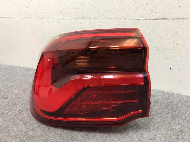 X2 シリーズ F39 純正 左 テールランプ ライト レンズ LED F03687000F BMW(131735)