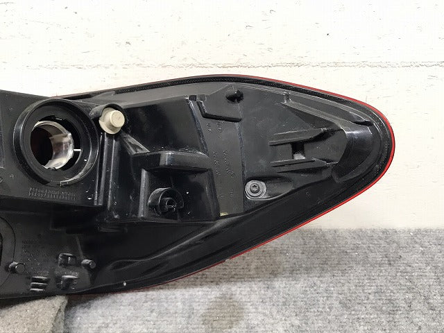 X2 シリーズ F39 純正 左 テールランプ ライト レンズ LED F03687000F BMW(131735)