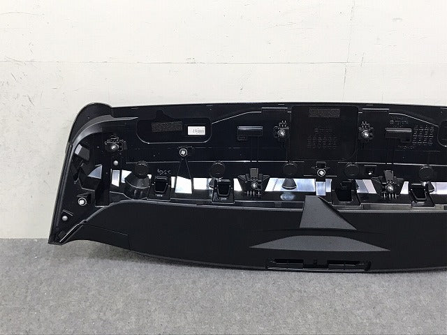 新車外し!ハリアー S/G 80系/MXUA80/MXUA85/AXUH80/AXUH85 純正 リア スポイラー/ルーフスポイラー/ウィング 76871-48130 ブラック 202(131820)