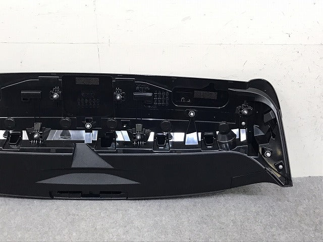 新車外し!ハリアー S/G 80系/MXUA80/MXUA85/AXUH80/AXUH85 純正 リア スポイラー/ルーフスポイラー/ウィング 76871-48130 ブラック 202(131820)