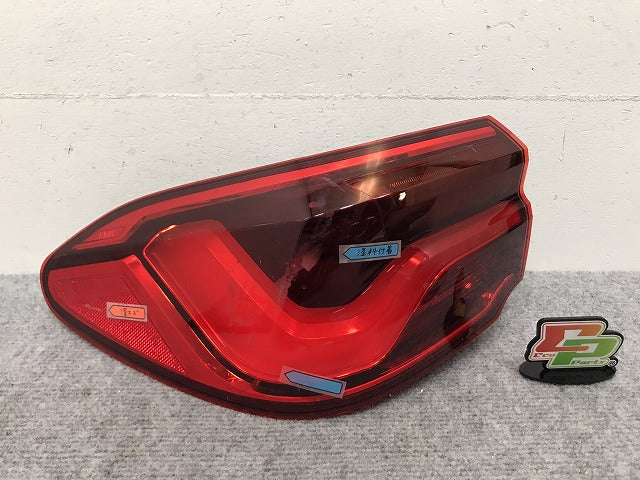 X2 シリーズ F39 純正 左 テールランプ ライト レンズ LED F03687000F BMW(131850)