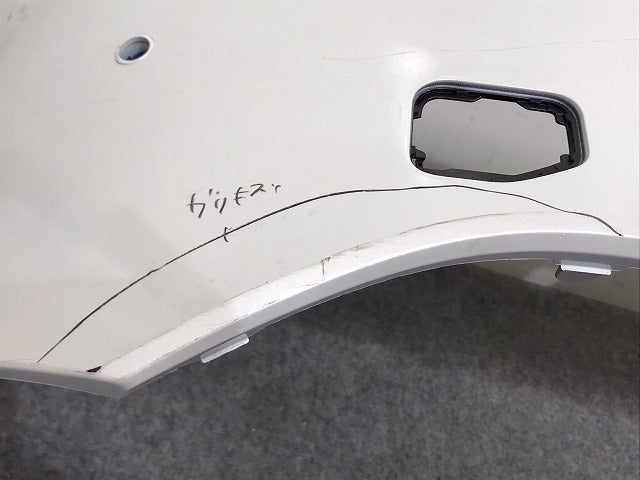 プリウス 60系/ZVW60/ZVW65/MXWH60/MXWH65/MXWH61 純正 フロント バンパー 52119-47B70/80/90/C00 プラチナホワイトパール 089(131896)
