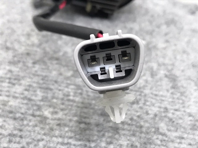 ダイハツ トヨタ ホンダ スバル スズキ 汎用 LA150S LA800S M900A ZN6 JF1 ZC6 MK53S MR52S 純正 左 フォグランプ LED 114-11092(131917)