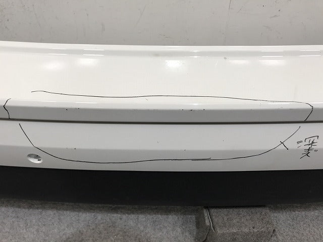 XC60 UB 系 純正 リア バンパー 31425198 アイスホワイト 614 ボルボ VOLVO(132008)
