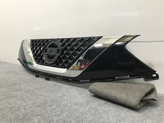 デイズ B43W/B46W 純正 フロント グリル/ラジエーターグリル 62310 7MF0A 62310-7MF0A 日産(132132)