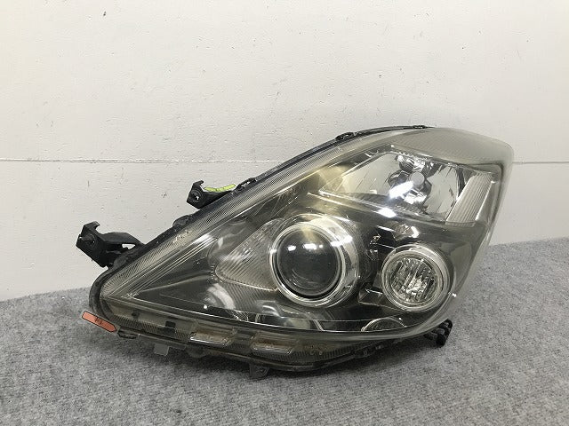 アイシス プラタナ ZGM10W ZGM15W ZGM11W 純正 中期後期 左 ヘッドライト キセノン HID レベライザー AFS無 刻印L KOITO 44-69(132150)