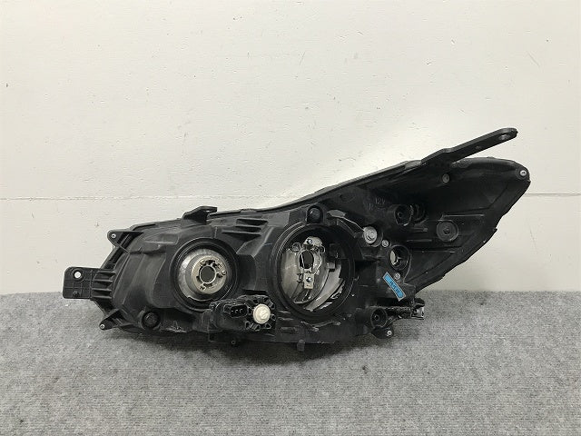 インプレッサ G4 スポーツ XV GP2 GP3 GP6 GP7 GJ2 GJ3 GJ6 GJ7 純正 前期 右 ヘッドライト HID レベライザー P9932 84913FJ101(132179)
