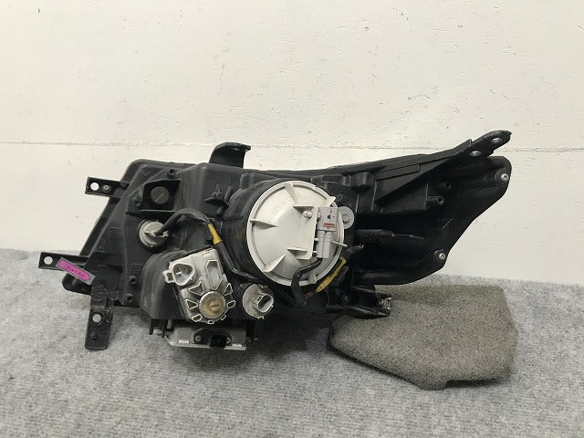 ワゴンR スティングレー AZワゴン カスタムスタイル MH23S MJ23S 純正 右 ヘッドライト キセノン HID レベ バラスト OK 100-59191(132180)