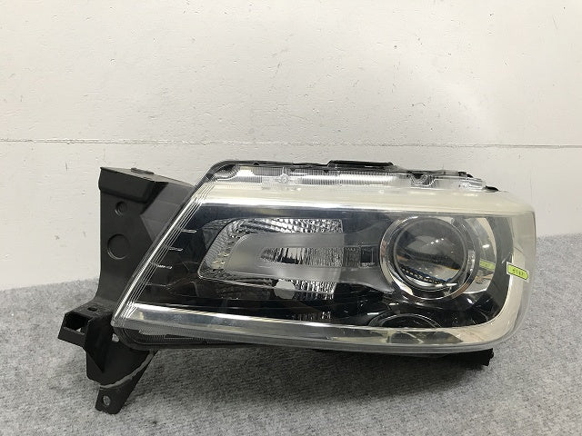 ソリオ バンディット デリカD:2 カスタム MA36S MA46S MB36S MB46S 純正 左 ヘッドライト LED レベ KOITO 100-59332 35320-81PA2(132268)