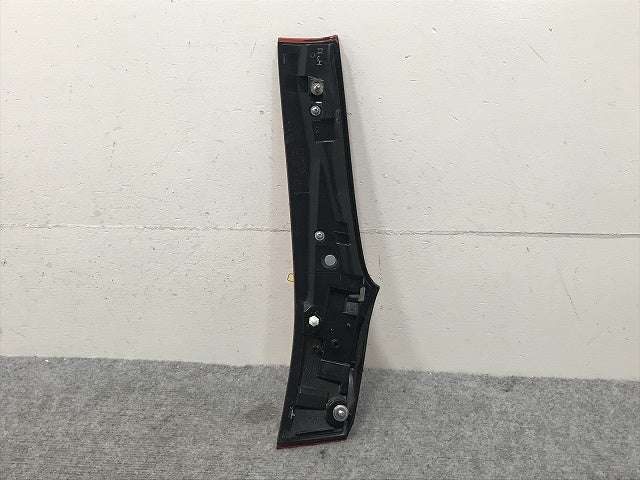 フィット FIT GK3 GK4 GK5 GK6 純正 左 テールランプ ライト レンズ フィニッシャーランプ STANLEY W1693 ホンダ(132317)