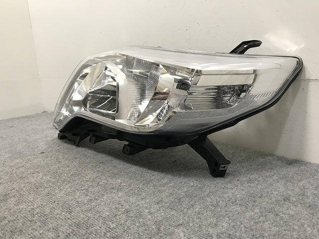 ランドクルーザー ランクル プラド 150系 TRJ150W GDJ GRJ 150W 151W 純正 中期 左 ヘッドライト ハロゲン レベライザー P 60-201(132363)