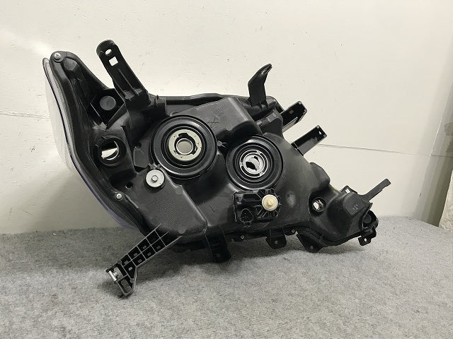 ランドクルーザー ランクル プラド 150系 TRJ150W GDJ GRJ 150W 151W 純正 中期 左 ヘッドライト ハロゲン レベライザー P 60-201(132363)