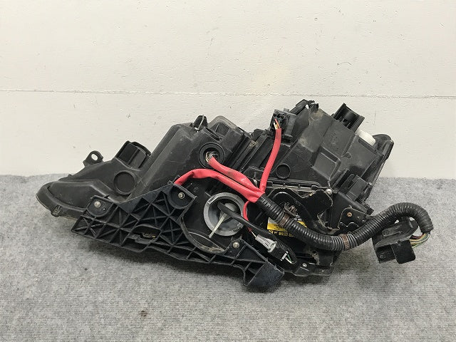 IS GSE20 GSE21 GSE25 純正 前期 中期 右 ヘッドライト ランプ キセノン HID レベライザー バラスト AFS付 刻印E KOITO 53-33(132384)