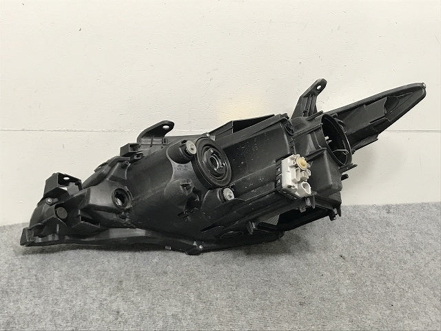 エスティマ アエラス 3型 50系 ACR50W 55W GSR50W 55W AHR20W 純正 中期 右 ヘッドライト HID AFS無 レベ 70 28-217 81145-28C71(132419)