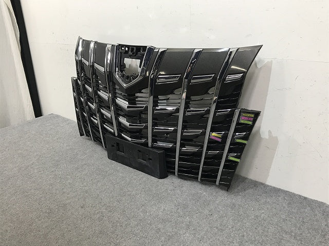 アルファード/S/HV 30系/AGH30W/35W/GGH30W/35W/AYH30W 純正 後期 フロント グリル/ラジエターグリル 53101-58610 53101-58440(132674)