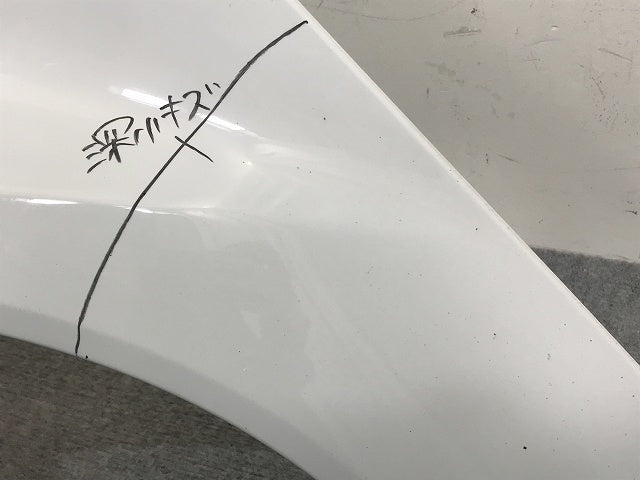 スマート フォーツー/W451/C451 純正 右 リア フェンダー クォーターパネル A 451 882 02 01/4518820201 EAZ メルセデスベンツ(132708)