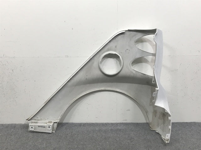 スマート フォーツー/W451/C451 純正 右 リア フェンダー クォーターパネル A 451 882 02 01/4518820201 EAZ メルセデスベンツ(132708)