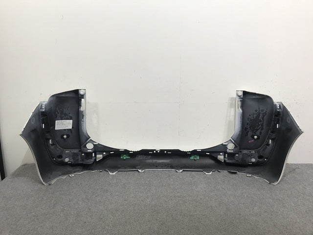 シエンタ/ハイブリット 170系/NHP170G/NSP170G/NSP172G/NCP175G 純正 リア バンパー 52159-52770/A80 ホワイトパール 070(132741)