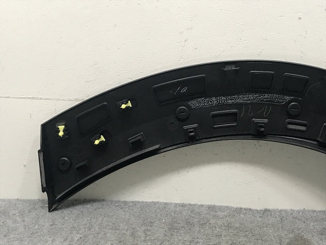 アリア FE0 純正 右 リア フェンダーアーチモール/オーバーフェンダー 93826 5MP5A ブラック ソリッド 日産(132756)