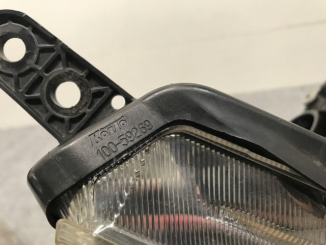 ワゴンR/フレア MH34S/MH44S/MJ34S/MJ44S 純正 前期 右 ヘッドライト/ランプ ハロゲン レベライザー KOITO 100-59269 1A49-51-031A(132845)