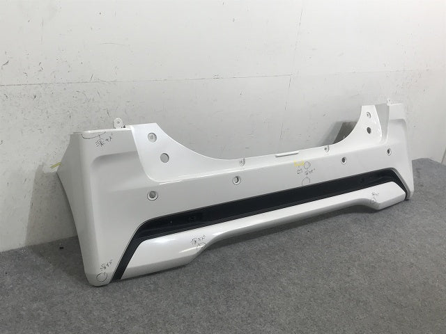 ルークス ハイウェイスター/ekクロススペース B44A/B45A/B47A/B48A/B34A/B35A/B37A/B38A 純正 リア バンパー 85022 7NA-0 QBB(132892)